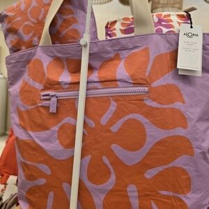 NWT Aloha Collection Applique Snowflake Day Tripper